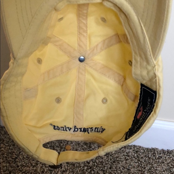 Vineyard vines hat - Picture 3 of 3